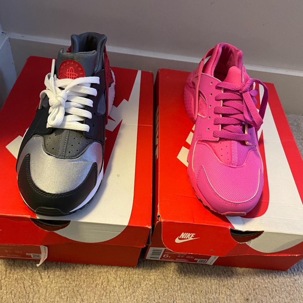 Nike Kids' Black and Pink Sneakers
